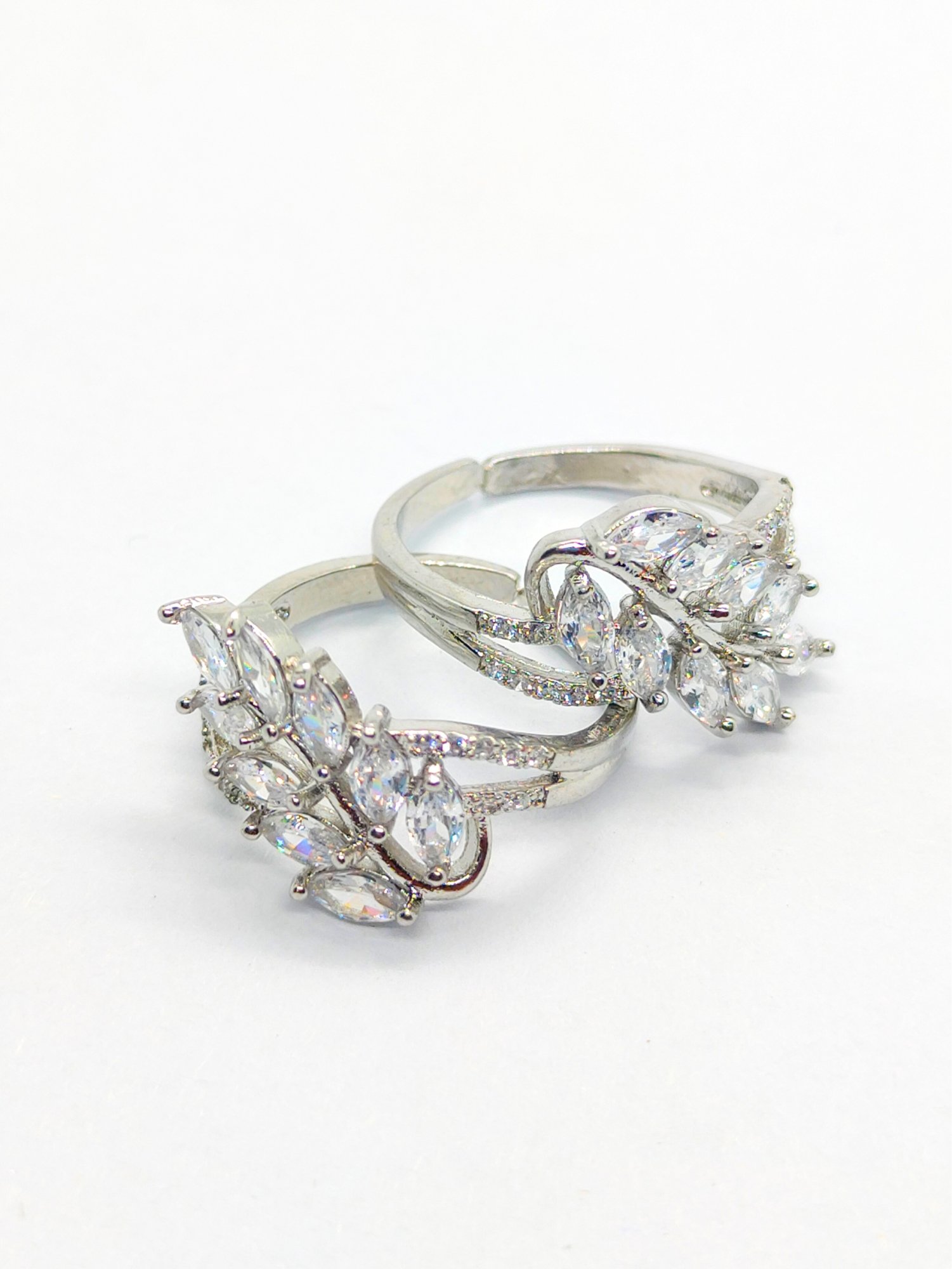 Silver Leaf Design Ring with Multiple Stones (Adjustable) - Image 2